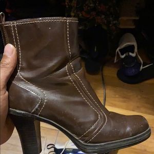 Women’s boots